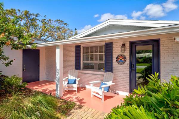 2365 BAY ST, Sarasota, FL 34237