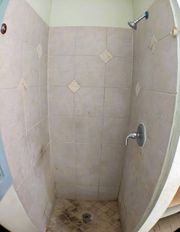 401 COLONIA LN E #10, Nokomis, FL 34275