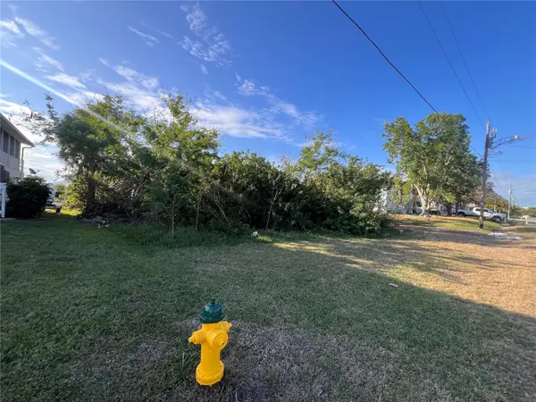 24253 PIRATE HARBOR BLVD, Punta Gorda, FL 33955