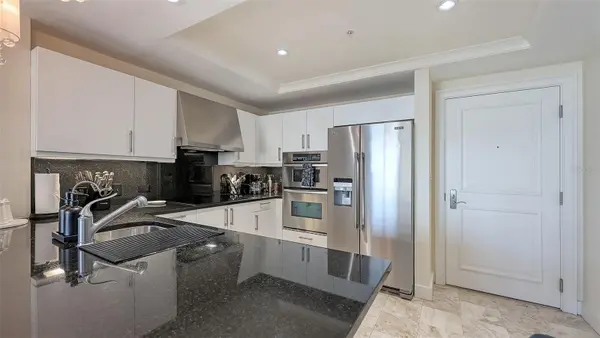 1350 MAIN ST #1007, Sarasota, FL 34236