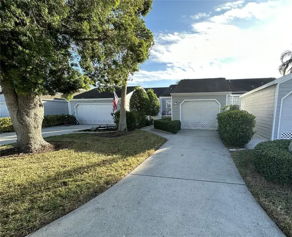 517 WOODSTORK CIR, Bradenton, FL 34209