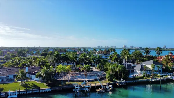 109 N WARBLER LN, Sarasota, FL 34236