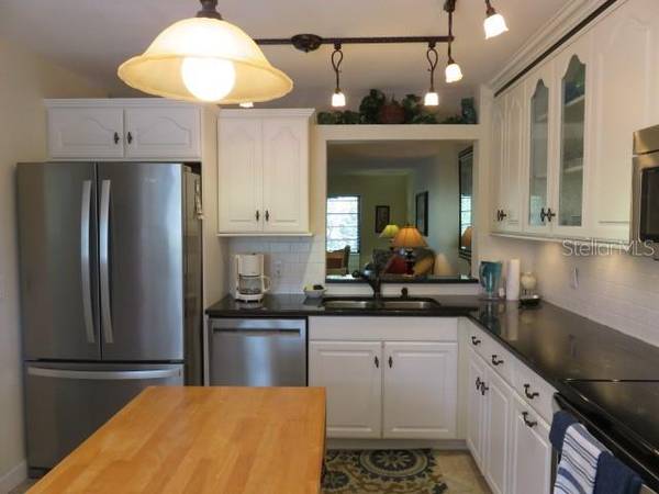 142 PINENEEDLE DR #142U, Bradenton, FL 34210