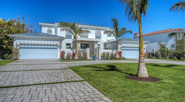 1521 S LAKE SHORE DR, Sarasota, FL 34231
