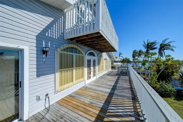145 BURNS RD, Terra Ceia, FL 34250
