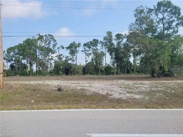 31 WILMINGTON Pkwy, Cape Coral, FL 33993