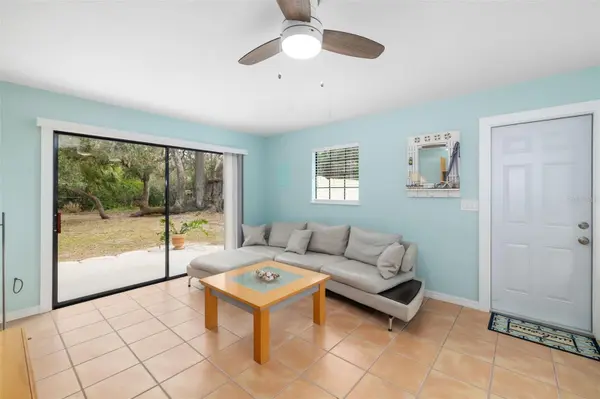 3200 TOBERO LN, Sarasota, FL 34235