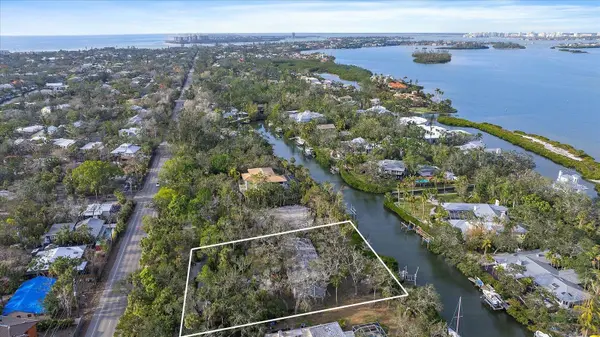 5225 HIDDEN HARBOR RD, Sarasota, FL 34242