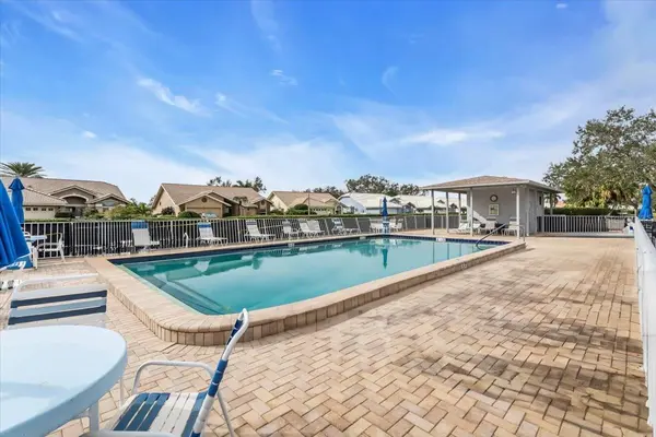 6713 STONE RIVER RD #206, Bradenton, FL 34203