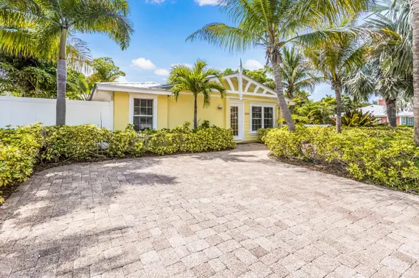 6606 HOLMES BLVD #3, Holmes Beach, FL 34217