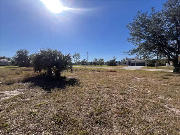 16574 CAPE HORN BLVD, Punta Gorda, FL 33955