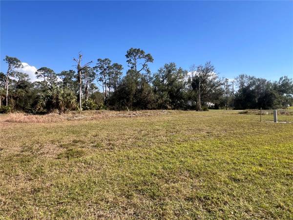 16574 CAPE HORN BLVD, Punta Gorda, FL 33955