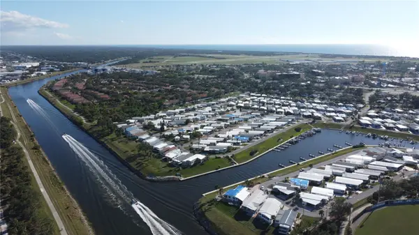 649 N GREEN CIR, Venice, FL 34285