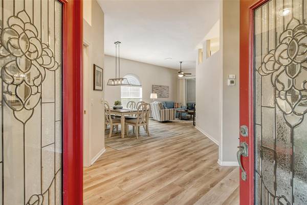 6738 PLEASANT HILL RD, Bradenton, FL 34203