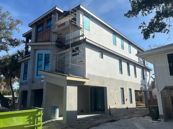 4903 COMMONWEALTH DR, Sarasota, FL 34242