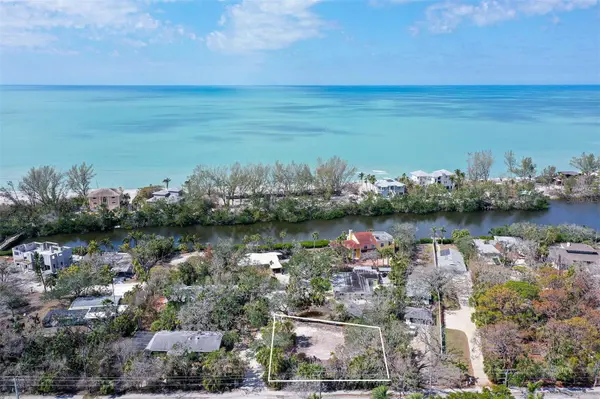 8504 HERON LAGOON CIR, Sarasota, FL 34242