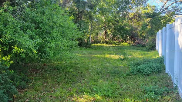 2003 51ST AVE E, Bradenton, FL 34203