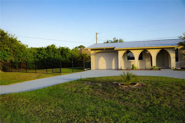 389 MILLPORT ST NW, Port Charlotte, FL 33948