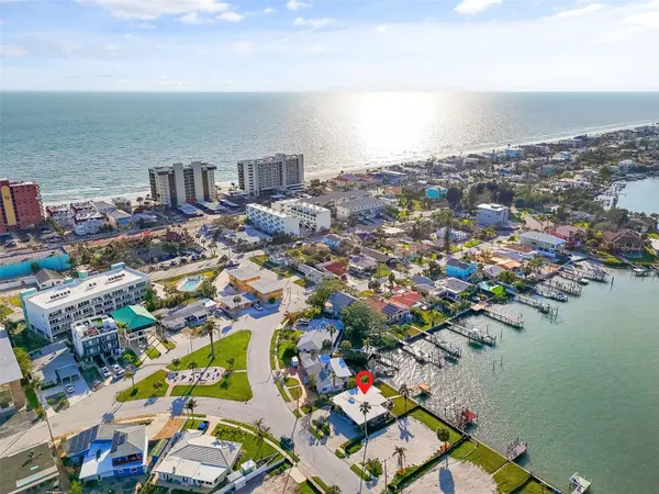 15305 HARBOR DR, Madeira Beach, FL 33708