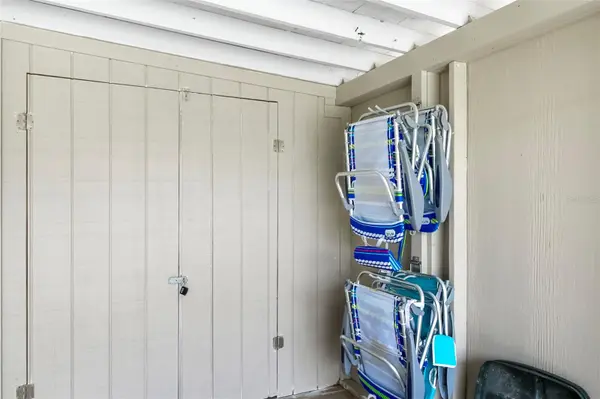 5824 WILDWOOD AVE, Sarasota, FL 34231