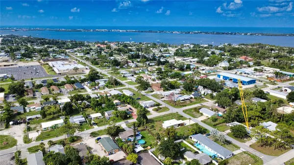 50 S NEW YORK AVE #2, Englewood, FL 34223