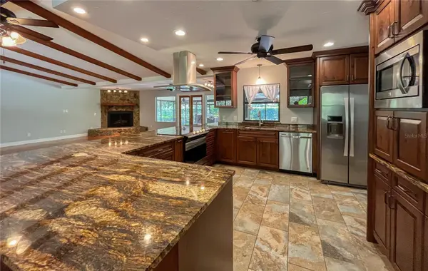 3502 SUNBEAM DR, Sarasota, FL 34240