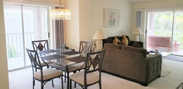 5678 SHEFFIELD GREENE CIR #76, Sarasota, FL 34235