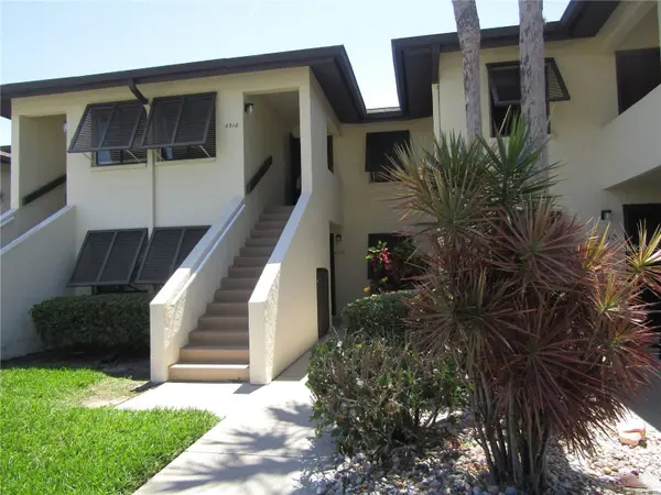 4516 LONGWATER #29, Sarasota, FL 34235