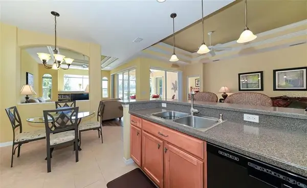 8950 STONE HARBOUR LOOP, Bradenton, FL 34212