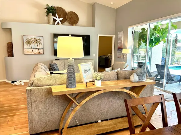 8918 OLDE HICKORY AVE, Sarasota, FL 34238