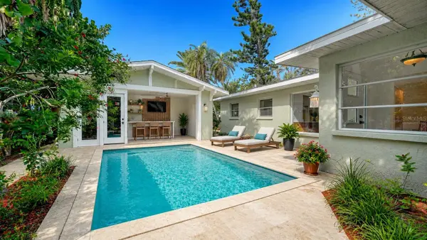 120 HAMMOCK RD, Anna Maria, FL 34216