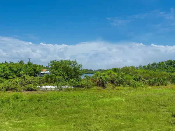4020 CASEY KEY RD, Nokomis, FL 34275