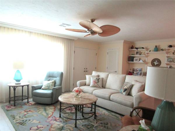 4700 GREENCROFT RD, Sarasota, FL 34235