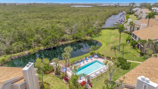 8710 54TH AVE W #8710, Bradenton, FL 34210