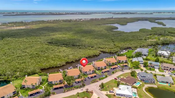 8710 54TH AVE W #8710, Bradenton, FL 34210