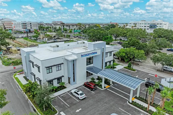 201 5TH AVENUE DR E, Bradenton, FL 34208
