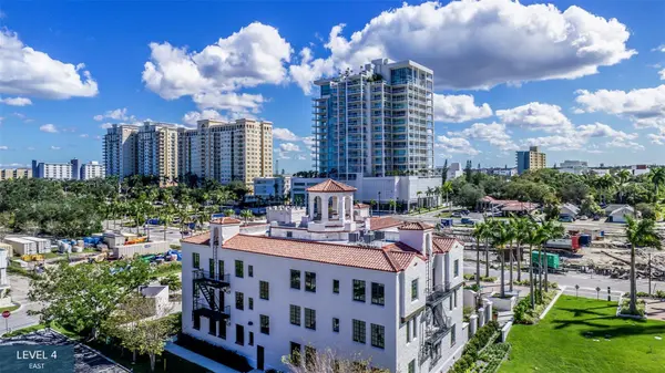 555 QUAY COMMON #401, Sarasota, FL 34236