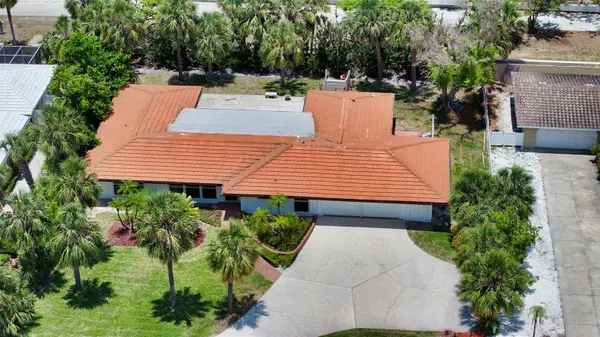 223 SEAGULL LN, Sarasota, FL 34236