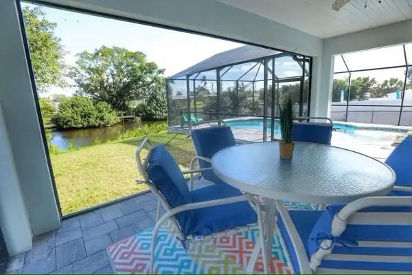 831 PALMETTO DR NE, Port Charlotte, FL 33952
