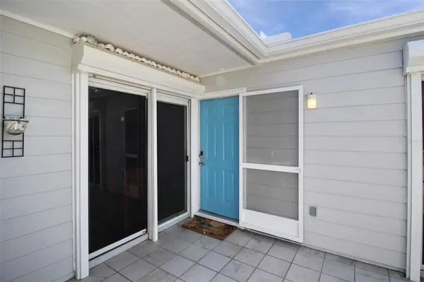 971 WATERSIDE LN, Bradenton, FL 34209