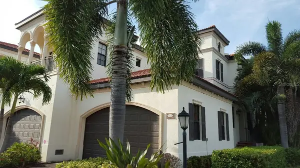 5508 SUMMIT POINTE CIR #104, Bradenton, FL 34210