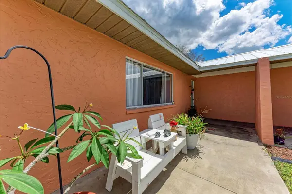 2406 15TH ST W, Palmetto, FL 34221