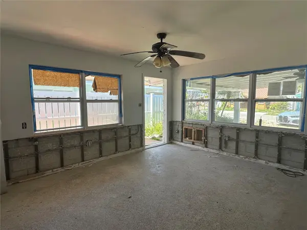 13434 1ST ST E, Madeira Beach, FL 33708
