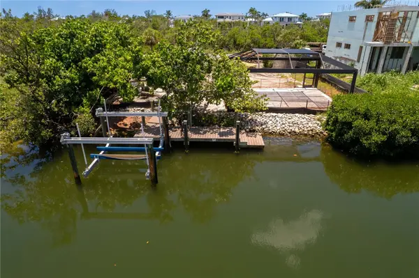640 LYONS LN, Longboat Key, FL 34228