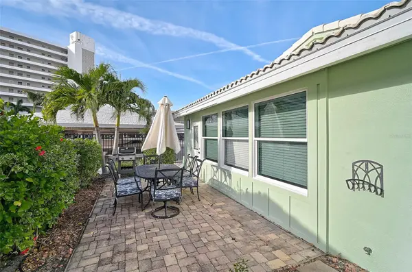 6308 MIDNIGHT PASS RD #6, Sarasota, FL 34242