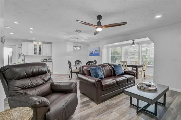 6308 MIDNIGHT PASS RD #6, Sarasota, FL 34242
