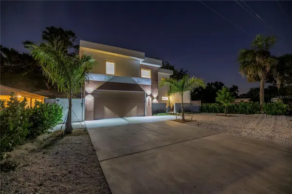 2065 GOLDENROD ST, Sarasota, FL 34239
