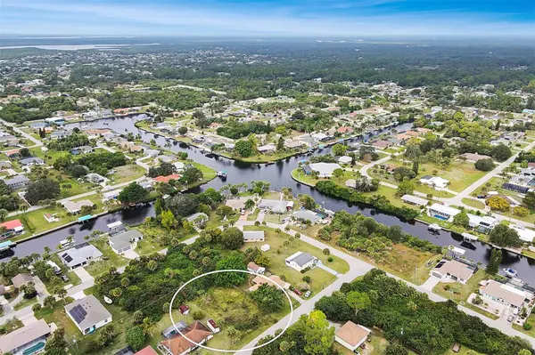 4477 HARRINGTON ST, Port Charlotte, FL 33948