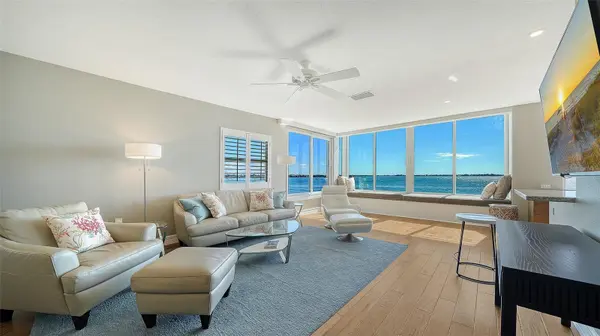 400 GOLDEN GATE PT #31, Sarasota, FL 34236