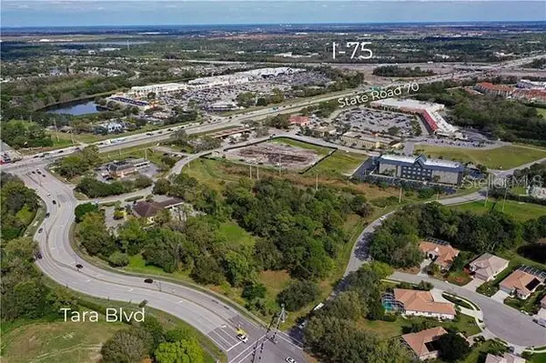 5545 TARA PROFESSIONAL WAY, Bradenton, FL 34203